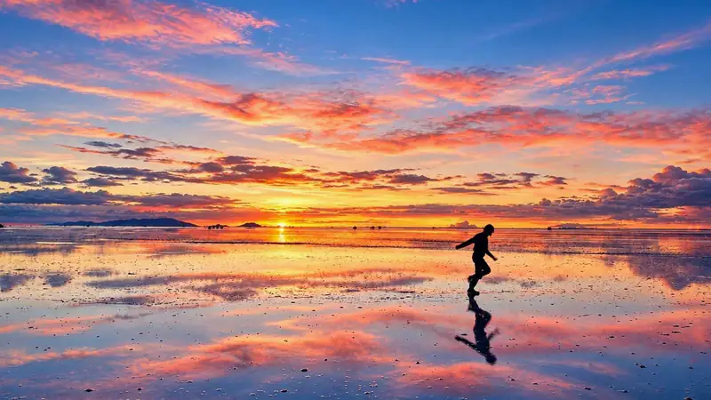 San Pedro to Uyuni Salt Flats, 3 Days — photo from the booking listing, Atacama Desert, San Pedro de Atacama